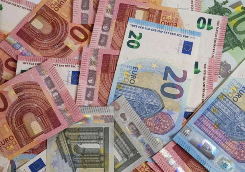 ΔΥΠΑ: Την Παρασκευή 11/4 ξεκινάει η προπληρωμή των επιδομάτων και του δώρου Πάσχα