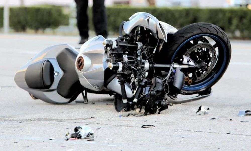Θρήνος στην Παραμυθιά: 57χρονος σκοτώθηκε σε τροχαίο με μηχανή
