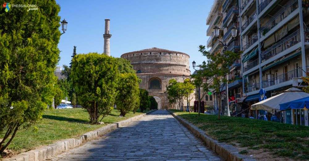 Αθώος λόγω ακαταλόγιστου φοιτητής που εισέβαλε στη Ροτόντα και προκάλεσε φθορές