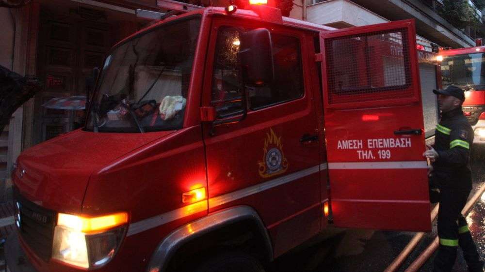 Έσκασε βόμβα σε κτηνιατρείο στη Βάρη