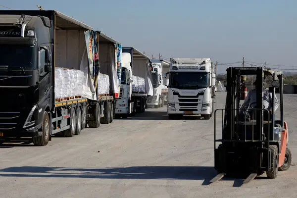 Μεγάλη αυτοκινητοπομπή τροφίμων στη Γάζα λεηλατήθηκε βίαια, λέει η UNRWA