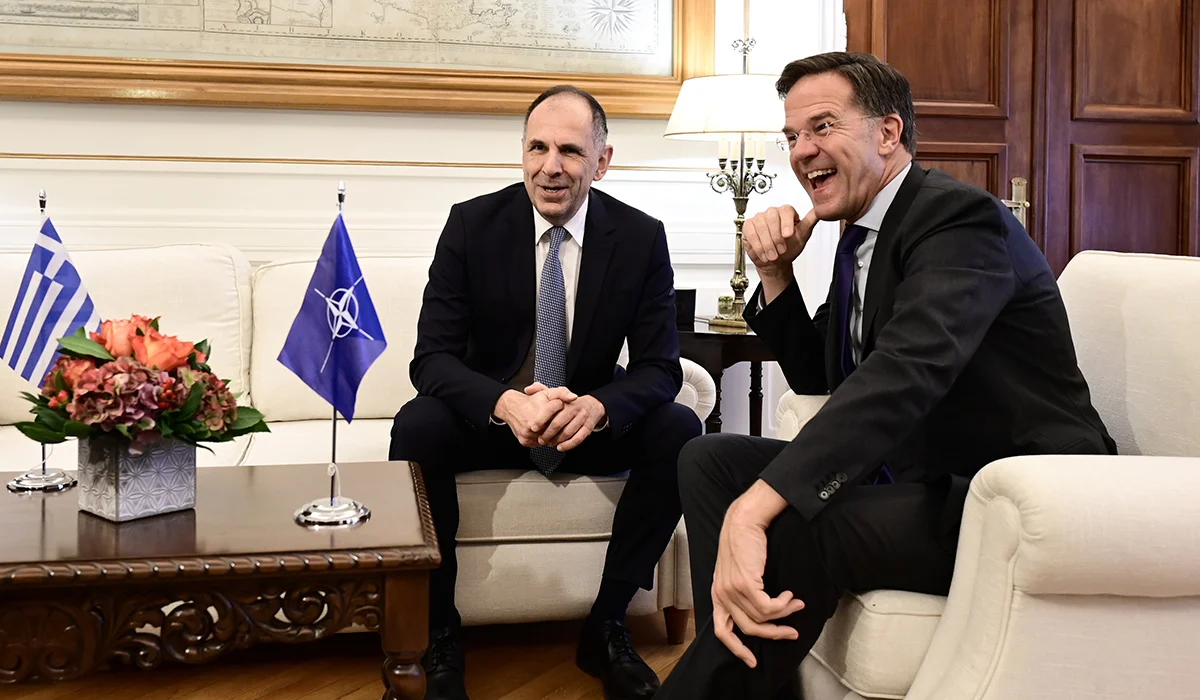 Μαρκ Ρούτε: Συνάντηση με Δένδια και Γεραπετρίτη