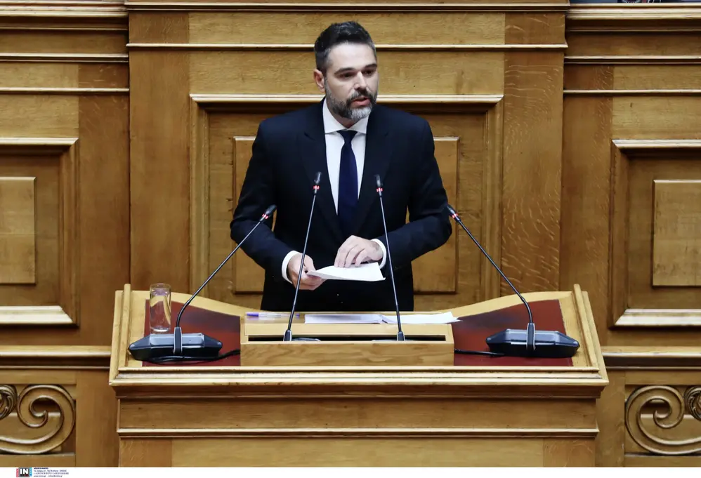 Γιάννης Σαρακιώτης: Οριστική η απόφασή μου – Φεύγω από τον ΣΥΡΙΖΑ, κρατάω την έδρα