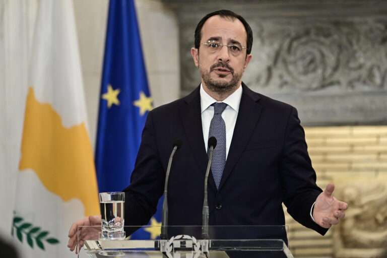 Χριστοδουλίδης από Βρυξέλλες: «Συνυφασμένο το μεταναστευτικό με τις εξελίξεις στη Συρία»