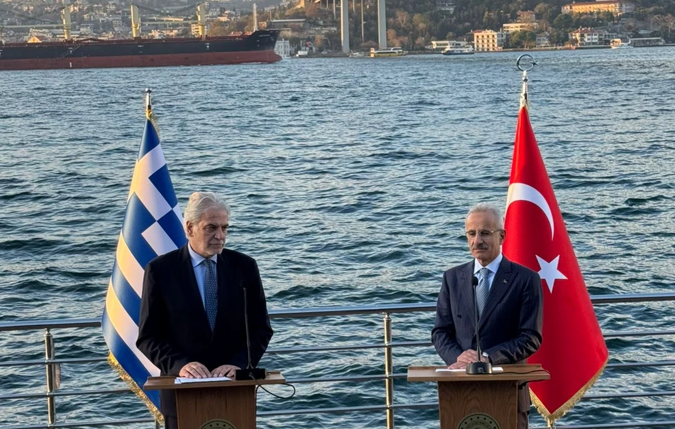 Συνάντηση Στυλιανίδη με τον Τούρκο υπουργό Μεταφορών στην Κωνσταντινούπολη