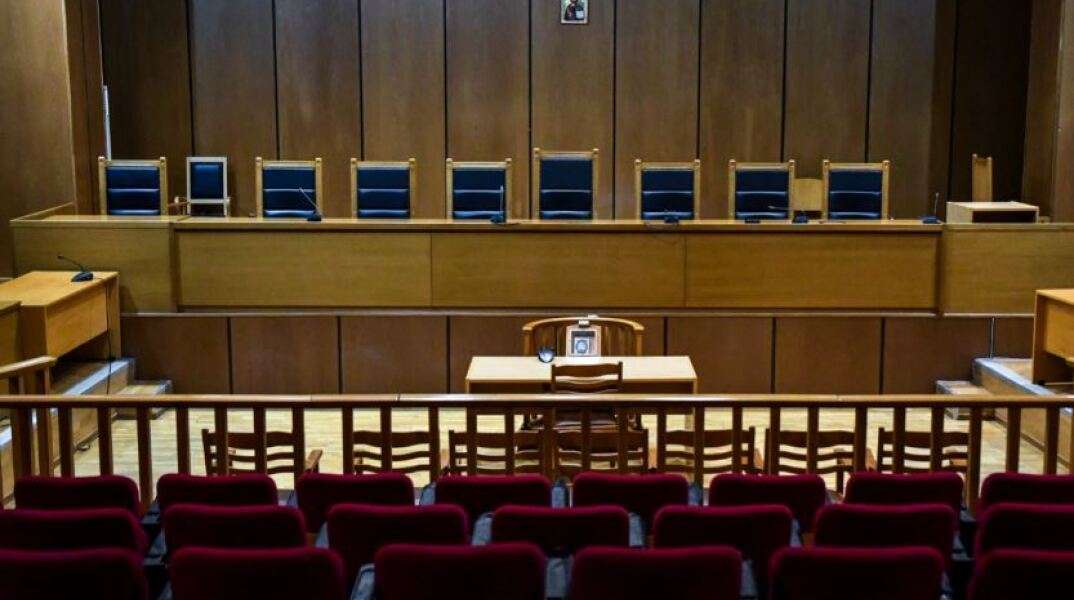 Αναβλήθηκε για τις 25/4 η δίκη για τα επεισόδια οπαδών στον Άγιο Κωνσταντίνο