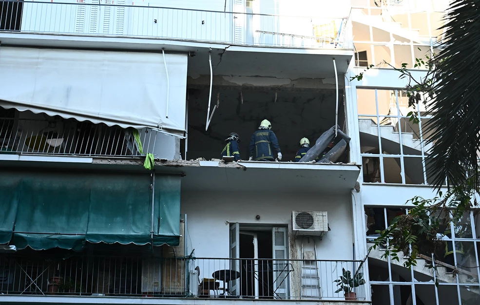 Έκρηξη στους Αμπελόκηπους: Προφυλακιστέα η 33χρονη που νοσηλεύεται στον «Ευαγγελισμό» – Αρνείται τις κατηγορίες