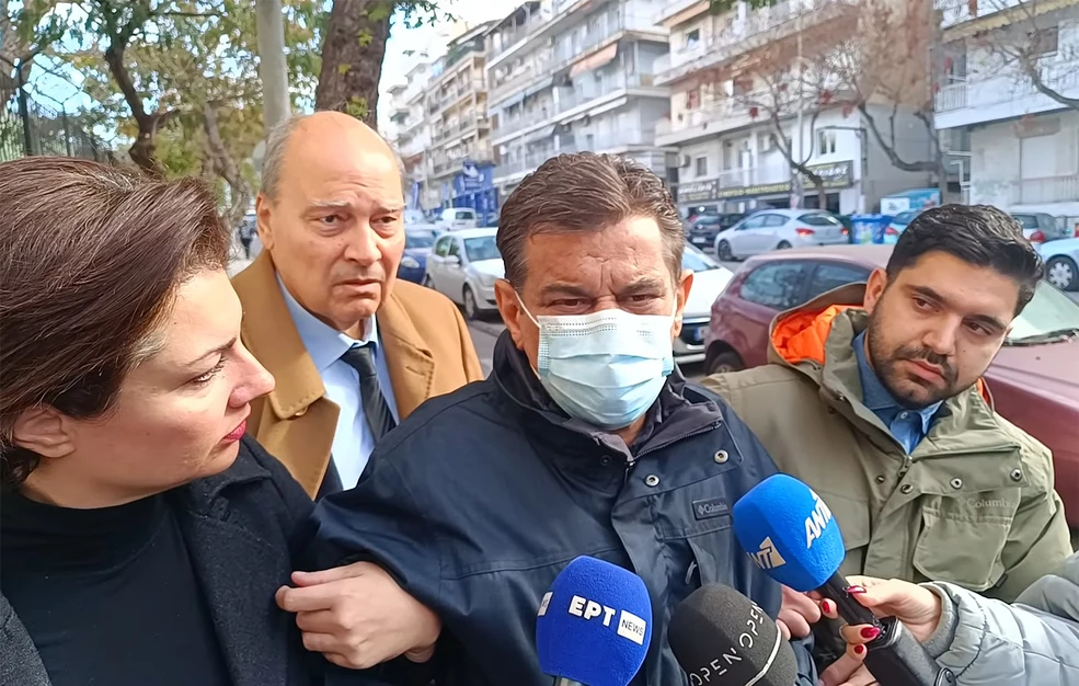«Κάναμε μήνυση στο νοσοκομείο μήπως σωθούν άλλοι» λέει η δικηγόρος του αστυνομικού που ξέχασαν να του πουν πως έχει καρκίνο