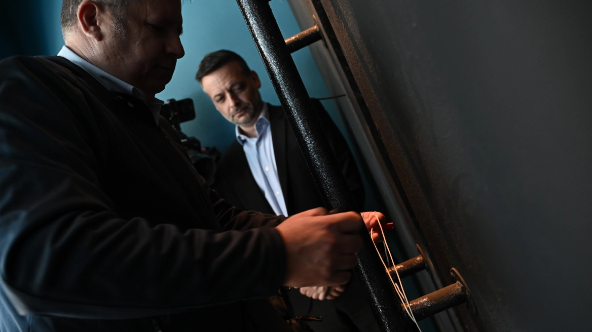Δήμος Αθηναίων: Σφραγίσαμε το σωστό κατάστημα στη Λεωφόρο Βουλιαγμένης