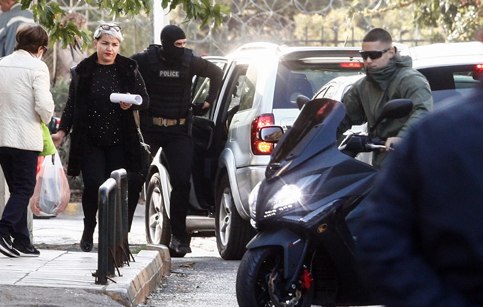 Αμπελόκηποι: Προθεσμία για να απολογηθεί την Παρασκευή πήρε η 33χρονη που νοσηλεύεται