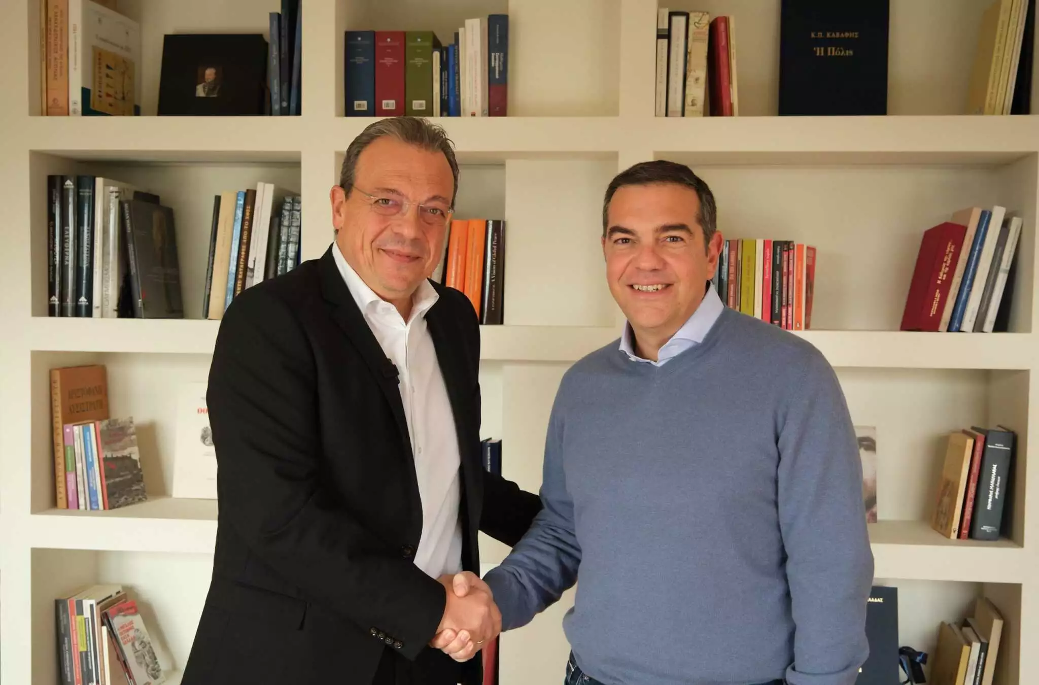 Η ανακοίνωση για τη συνάντηση του Σωκράτη Φάμελλου με τον Αλέξη Τσίπρα