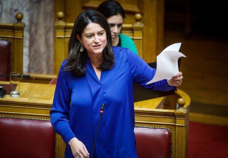 Πυρά Κεραμέως κατά Ανδρουλάκη: Συναντήθηκε με τους κοινωνικούς εταίρους, χωρίς να πει κάτι συγκεκριμένο