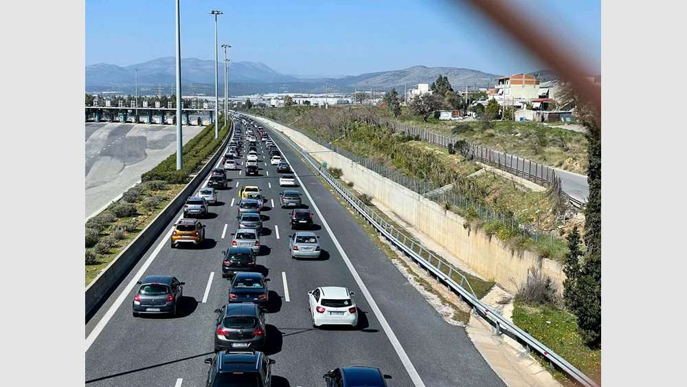 Αστυνομία: Αυξημένα μέτρα οδικής ασφάλειας για Χριστούγεννα και Πρωτοχρονιά – Τι προβλέπει ο σχεδιασμός