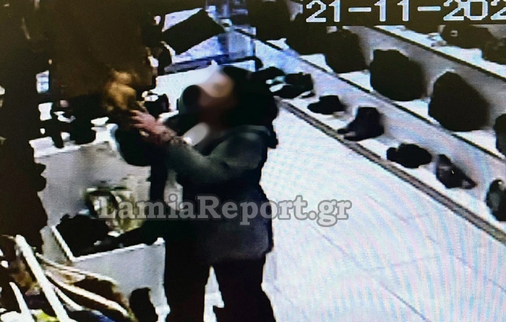 Πελάτισσα-ταχυδακτυλουργός πήρε για «δώρο» από κατάστημα στη Λαμία φόρεμα και κοσμήματα – Πιάστηκε στα πράσα από τις κάμερες