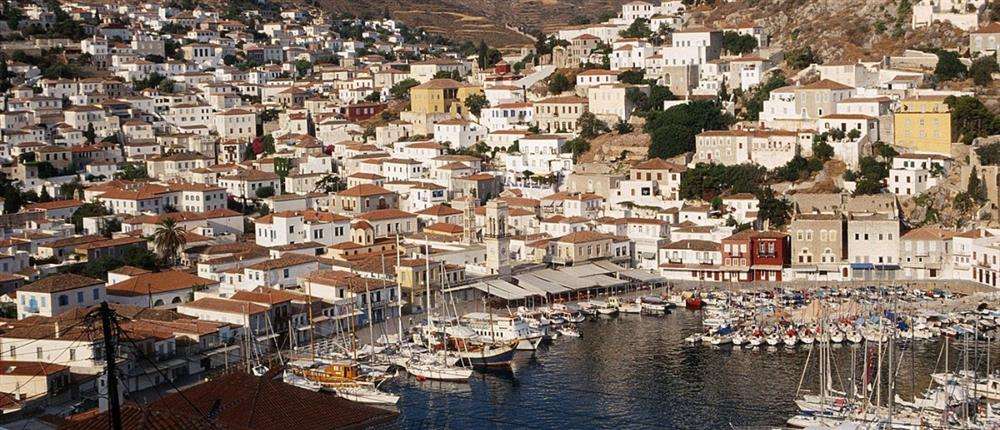 Κτηματολόγιο: Η κομπίνα με τα 550.000 τ.μ. σε Ύδρα, Σπέτσες και Αγκίστρι