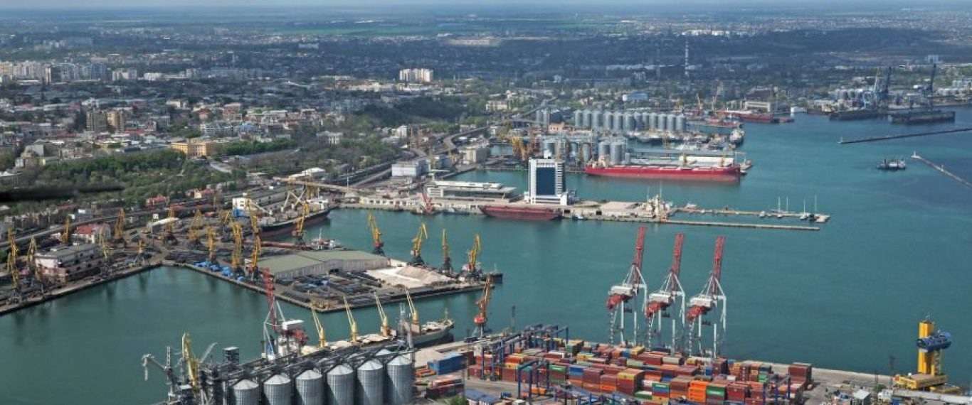 Ζελένσκι: Η Ρωσία κατέστρεψε 321 αντικείμενα της λιμενικής υποδομής της Ουκρανίας