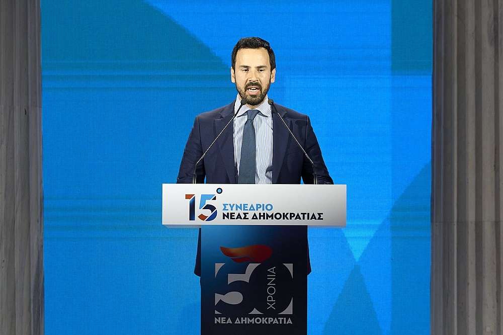 Ρωμανός: «Η ανακοίνωση του ΣΥΡΙΖΑ για τον κ. Τσίπρα έχει τόση αξία, όση και οι διαπιστώσεις της κ. Μέρκελ για τα αγγλικά του»