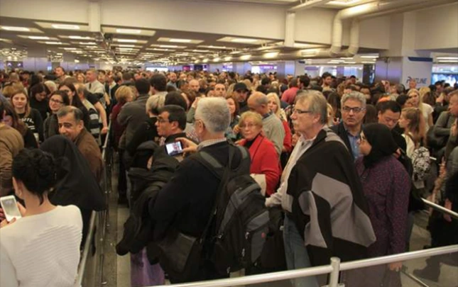 Η βλάβη του συστήματος ασφαλείας POLNET προκάλεσε χάος σε αεροδρόμια της Τουρκίας