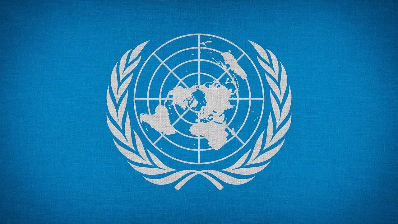 ΟΗΕ: Κατά μέσο όρο 140 γυναίκες και κορίτσια δολοφονήθηκαν από σύντροφο ή συγγενή ανά ημέρα το 2023