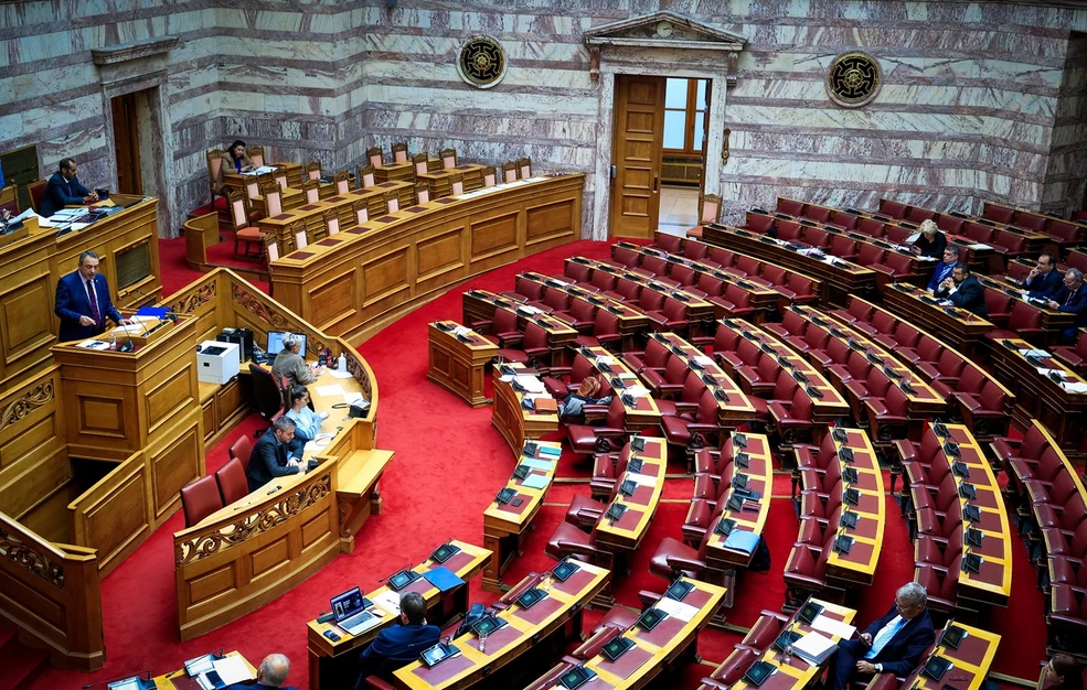Βουλή: Σήμερα η ψήφιση του νομοσχεδίου για τον κατώτατο μισθό