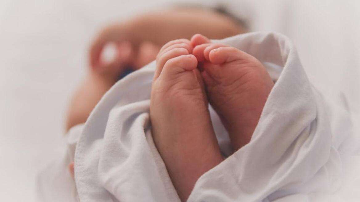 Ούρλιαζαν για βοήθεια – Θάνατος βρέφους 15μηνών συγκλόνισε την Χαλκιδική