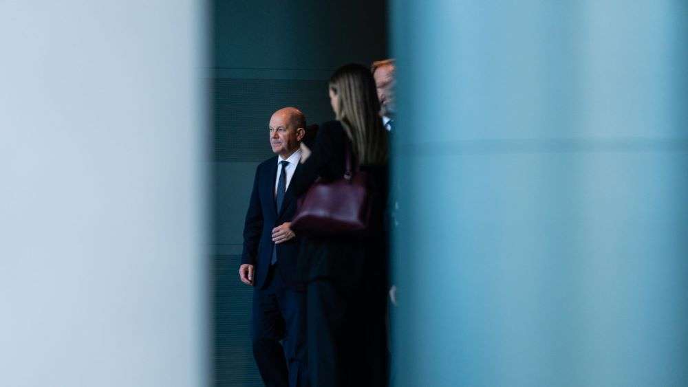 Ο συνασπισμός της Γερμανίας καταρρέει, αφήνοντας την κυβέρνηση στην κόψη του ξυραφιού