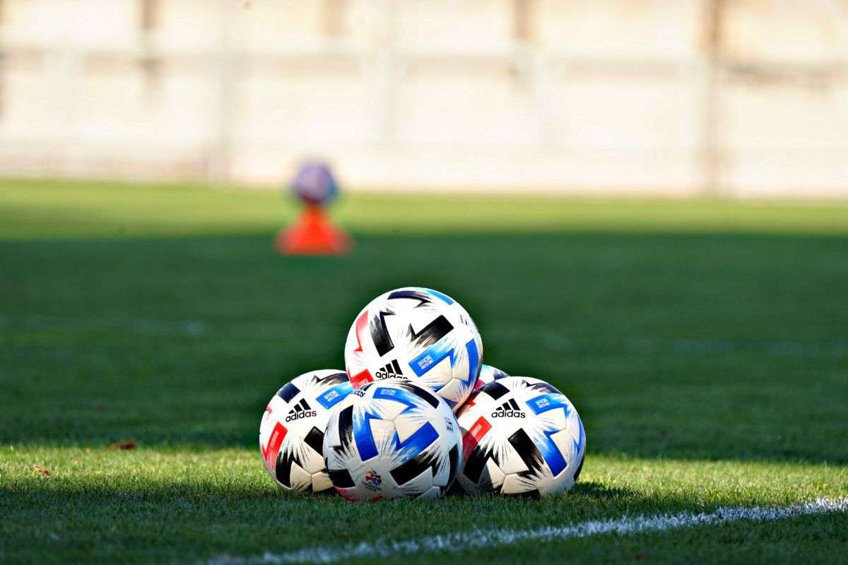 PREMIER LEAGUE Ντέρμπι Λίβερπουλ-Μάντσεστερ Σίτι με τις καλύτερες αποδόσεις από το Πάμε Στοίχημα