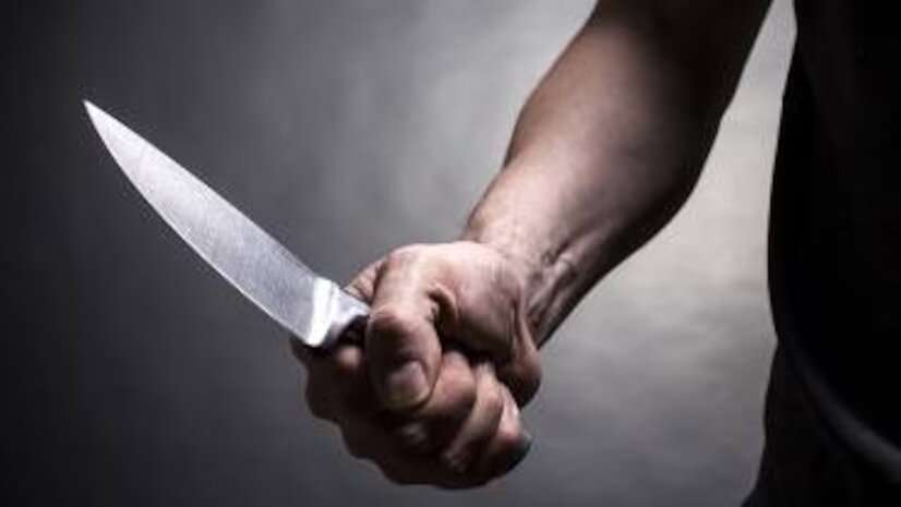Πάρος: 16χρονος τραμπούκος μαχαίρωσε 23χρονο στον πνεύμονα επειδή του έκανε παρατήρηση