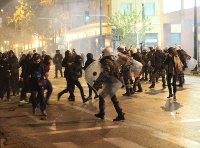 Επέτειος Γρηγορόπουλου: Επεισόδια στα Εξάρχεια μετά το τέλος της πορείας