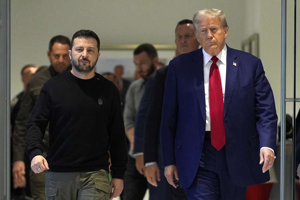 Ο Τραμπ λέει ότι ο Ζελένσκι θα πρέπει να είναι έτοιμος να συμφωνήσει για τον τερματισμό της σύγκρουσης στην Ουκρανία
