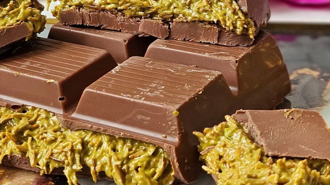 «Dubai chocolate»: Φρενίτιδα και στην Ευρώπη – Προστατεύεται η ονομασία προέλευσης;