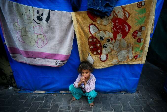 «Χωρίς φαγητό, χωρίς νερό» – Η UNRWA προειδοποιεί ότι οι πολιορκημένοι στη βόρεια Γάζα «θα πεθάνουν από την πείνα»