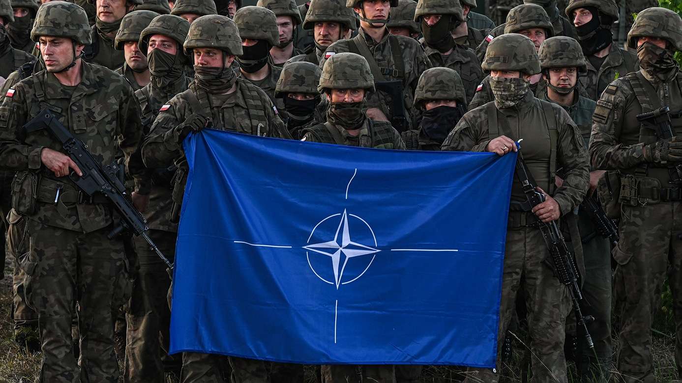 Το ΝΑΤΟ αναλαμβάνει τον συντονισμό της στρατιωτικής βοήθειας προς το Κίεβο από τις ΗΠΑ