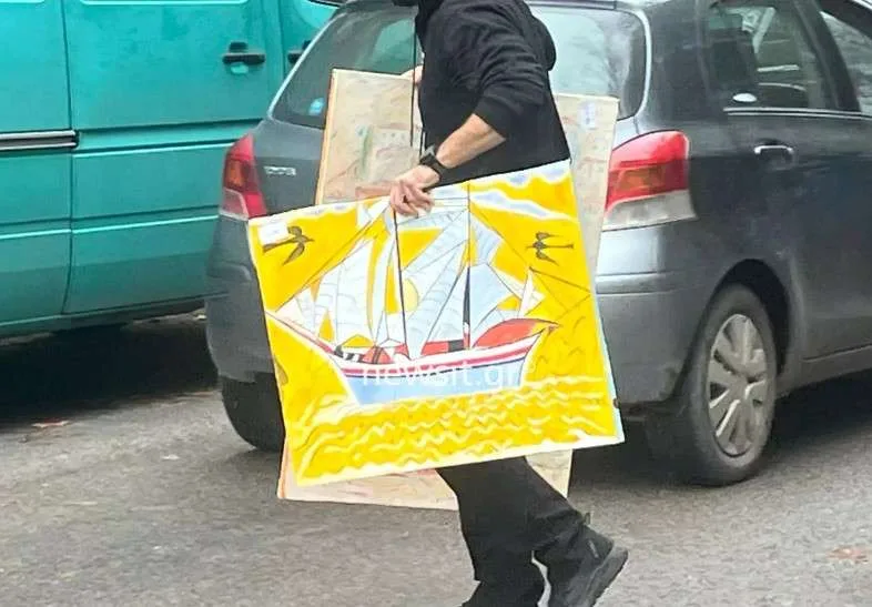 “Δεν μπορούσα να φανταστώ τι γινόταν” λέει θύμα του κυκλώματος με τους πλαστούς πίνακες – Νέους “θησαυρούς” έβγαλαν από τη γκαλερί