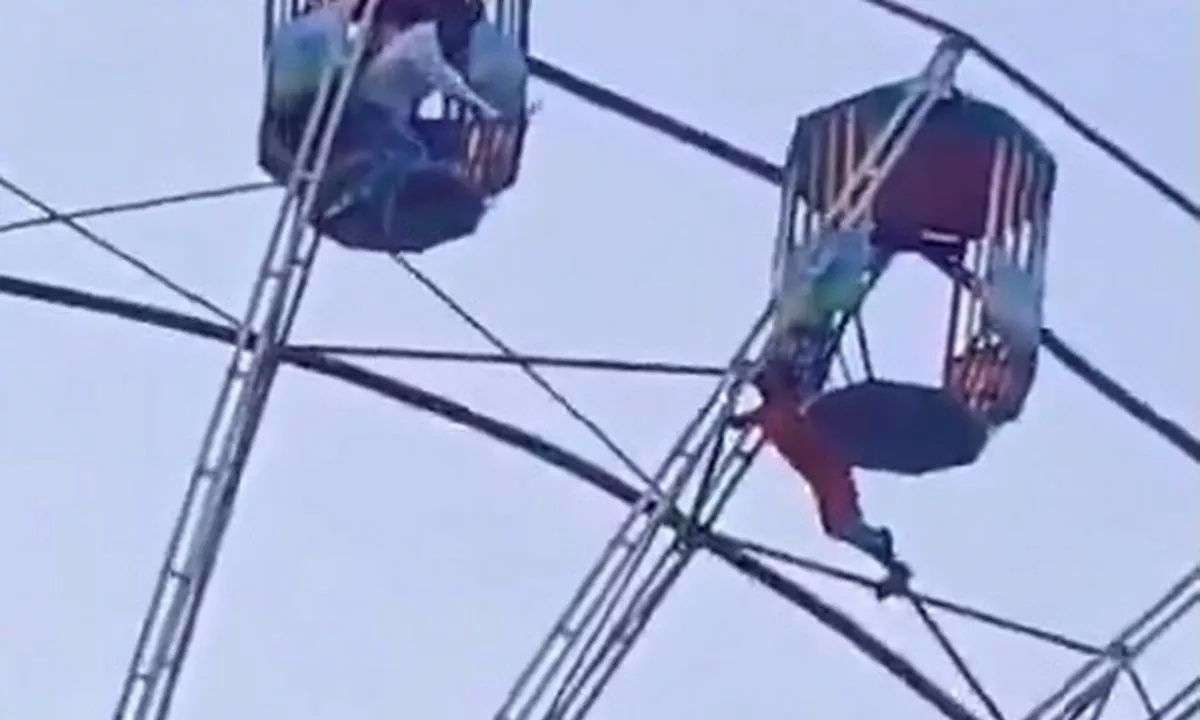 Ινδία: Κορίτσι 13χρονών έπεσε από καμπίνα ρόδας λούνα παρκ – Κρεμόταν 18 μέτρα στον αέρα