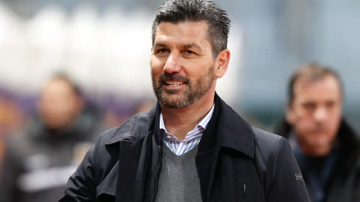 Συμπλήρωσε 300 συμμετοχές στη superleague ως προπονητής ο Μαρίνος Ουζουνίδης