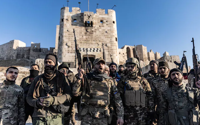 Οι εξελίξεις στη Συρία ανησυχούν τη διεθνή κοινότητα, στα χέρια των τζιχαντιστών το μεγαλύτερο μέρος του Χαλεπιού
