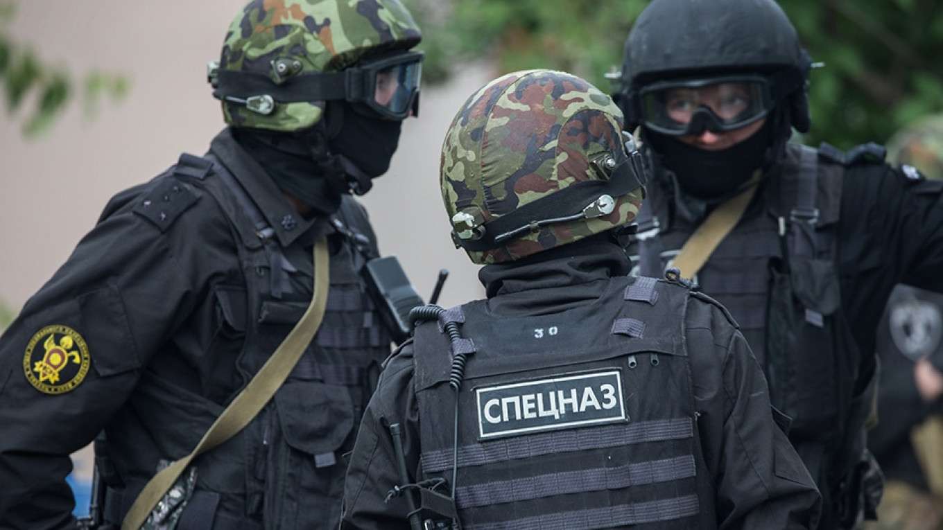 Ουκρανός πράκτορας των μυστικών υπηρεσιών σχεδίαζε να τοποθετήσει βόμβα κάτω από το αυτοκίνητο Ρώσου αξιωματούχου άμυνας