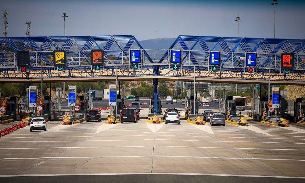 Πλευρικά διόδια στους κόμβους της Κηφισιάς και Αγίου Στεφάνου; Ανάπτυξη με αποκλεισμούς;
