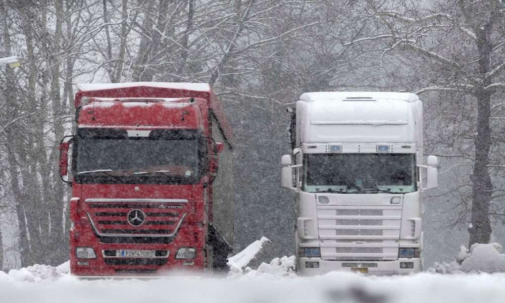 Απαγόρευση κυκλοφορίας των φορτηγών από τις 22:00