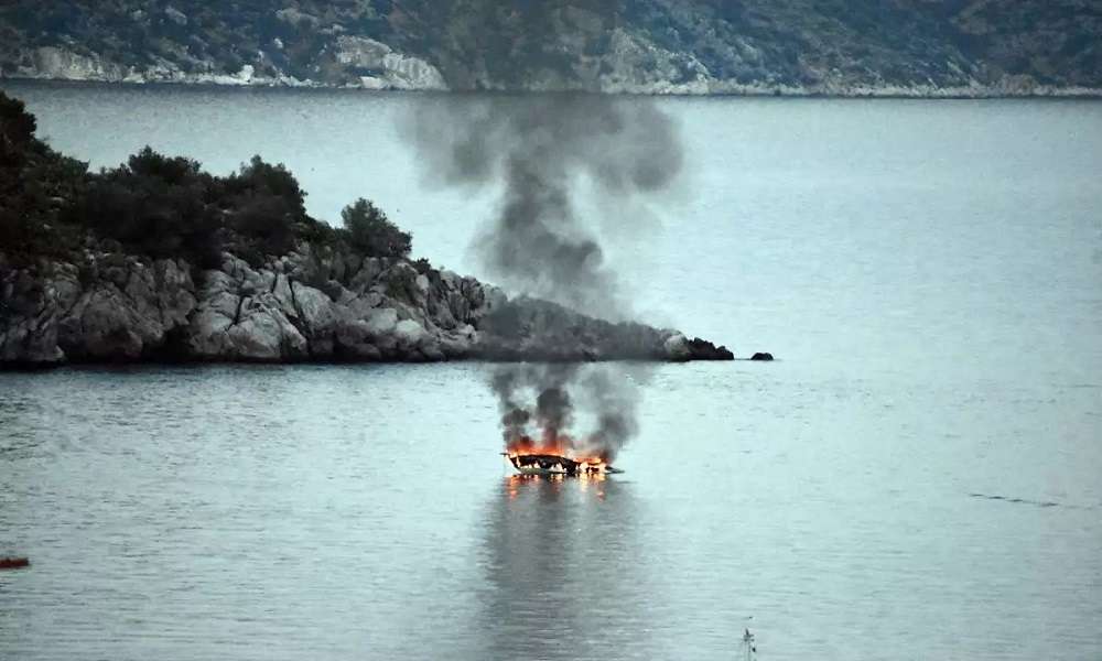 Πέραμα – Φωτιά σε σκάφος
