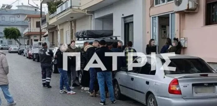 Υποψήφιοι ενοικιαστές σχημάτισαν ουρά για ένα 3άρι των €400