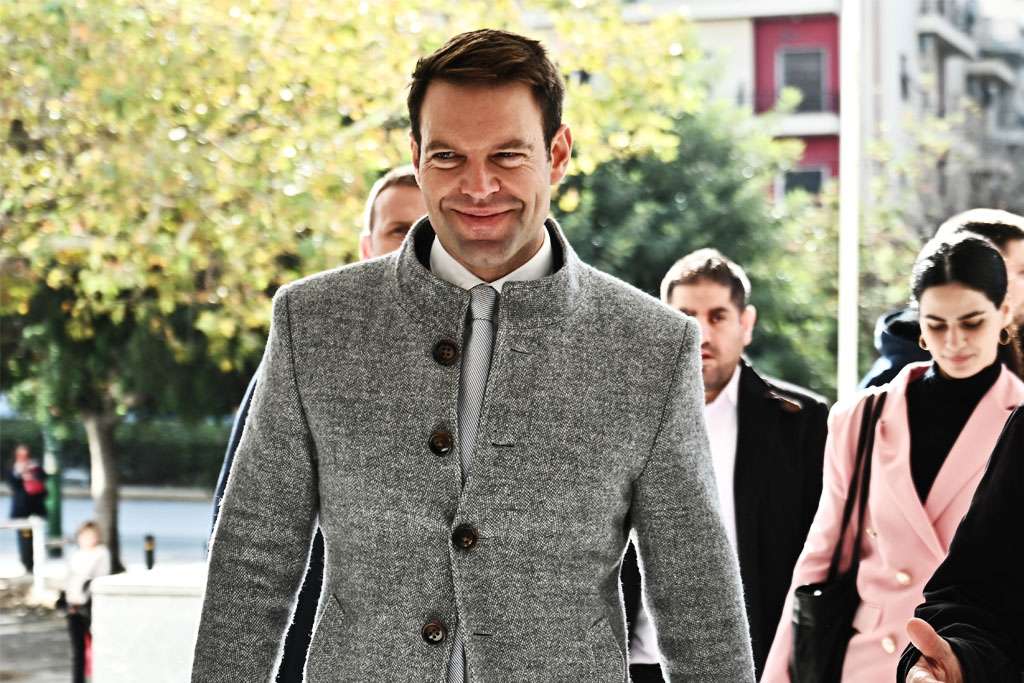 Κίνημα Δημοκρατίας: Μετά το όνομα, ο Κασσελάκης, καλεί τους φίλους του κόμματος να καταθέσουν ιδέες και για το σήμα