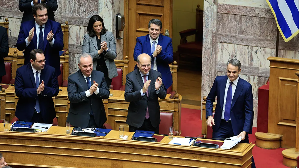 Κυβέρνηση: Μοχλεύοντας την πολιτική -Ο τραπεζίτης πίσω από τον προϋπολογισμό και η γκάφα Γεωργιάδη