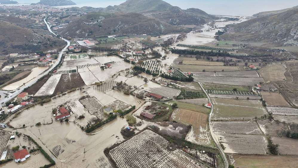Κυβερνητικό κλιμάκιο στη Λήμνο μετά τις ζημιές από την κακοκαιρία Bora