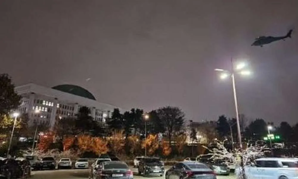 Νότια Κορέα: Ο στρατιωτικός νόμος εξελίσσεται σε φιάσκο – Αποχωρεί ο στρατός από το κοινοβούλιο