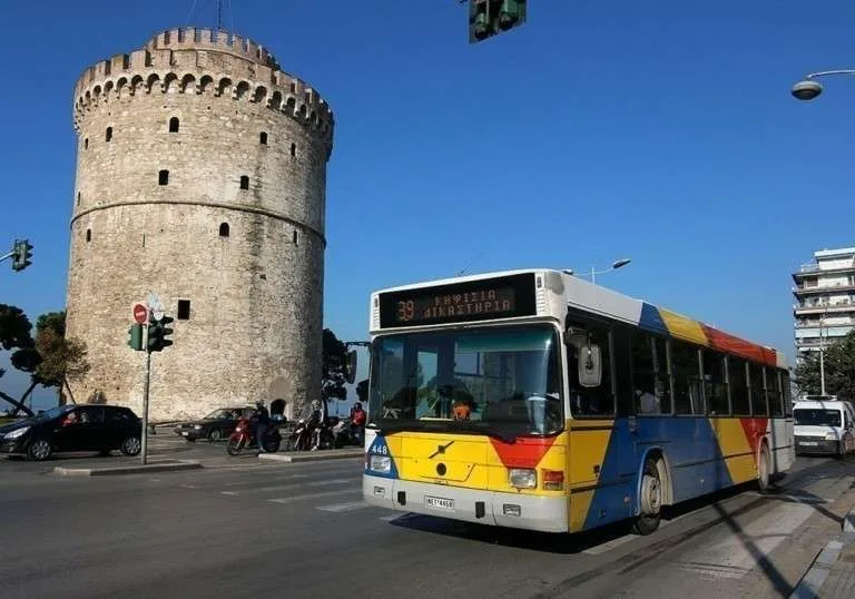 Θεσσαλονίκη: ‘Οσα πρέπει να ξέρουν φοιτητές και μαθητές για κάρτες, εκπτώσεις και ανανεώσεις εισιτηρίων αστικής συγκοινωνίας