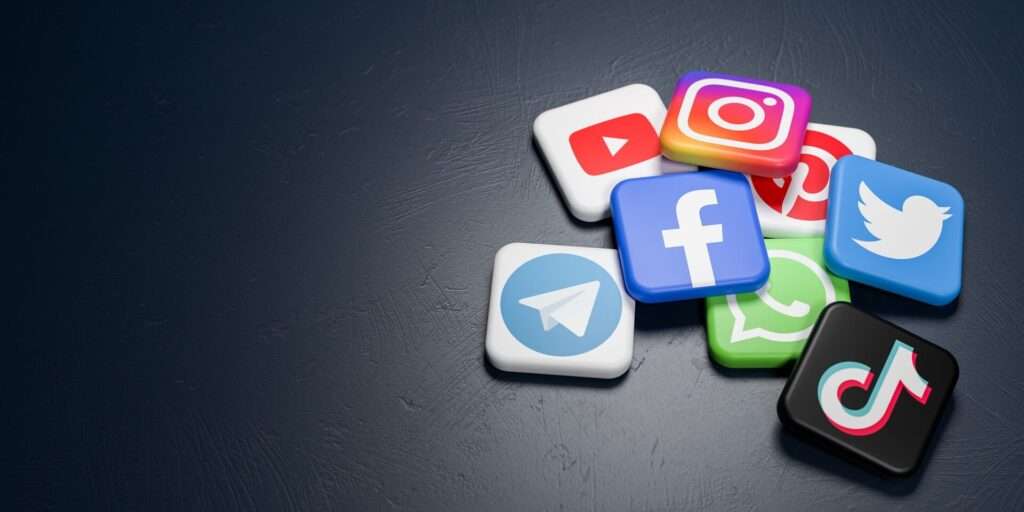 Kids Wallet: «Φράχτης» στα social media για τους κάτω των 15