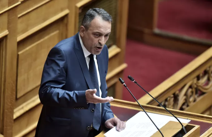 Βουλή: Παύση στην κρατική χρηματοδότηση για τους Σπαρτιάτες