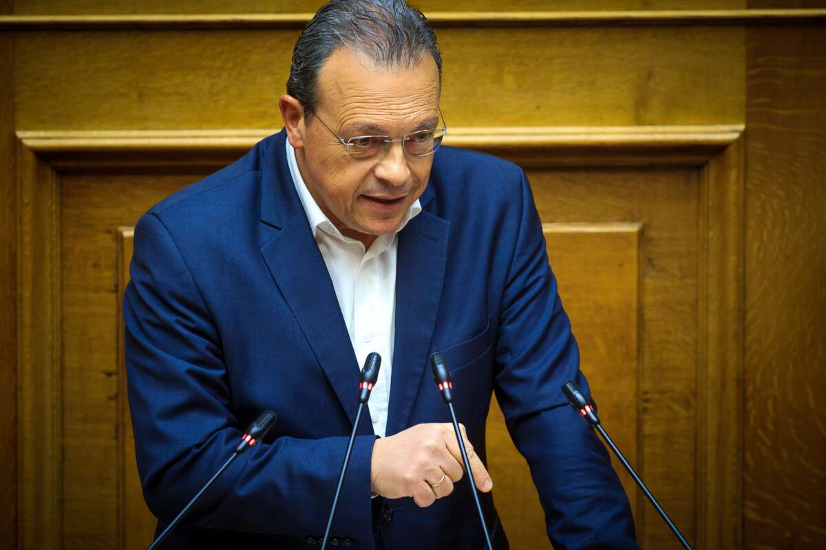 Φάμελλος: «Ο ΣΥΡΙΖΑ Π.Σ θα αποφασίσει συλλογικά, εγκαίρως και θεσμικά τη στάση του απέναντι στην προεδρική εκλογή»